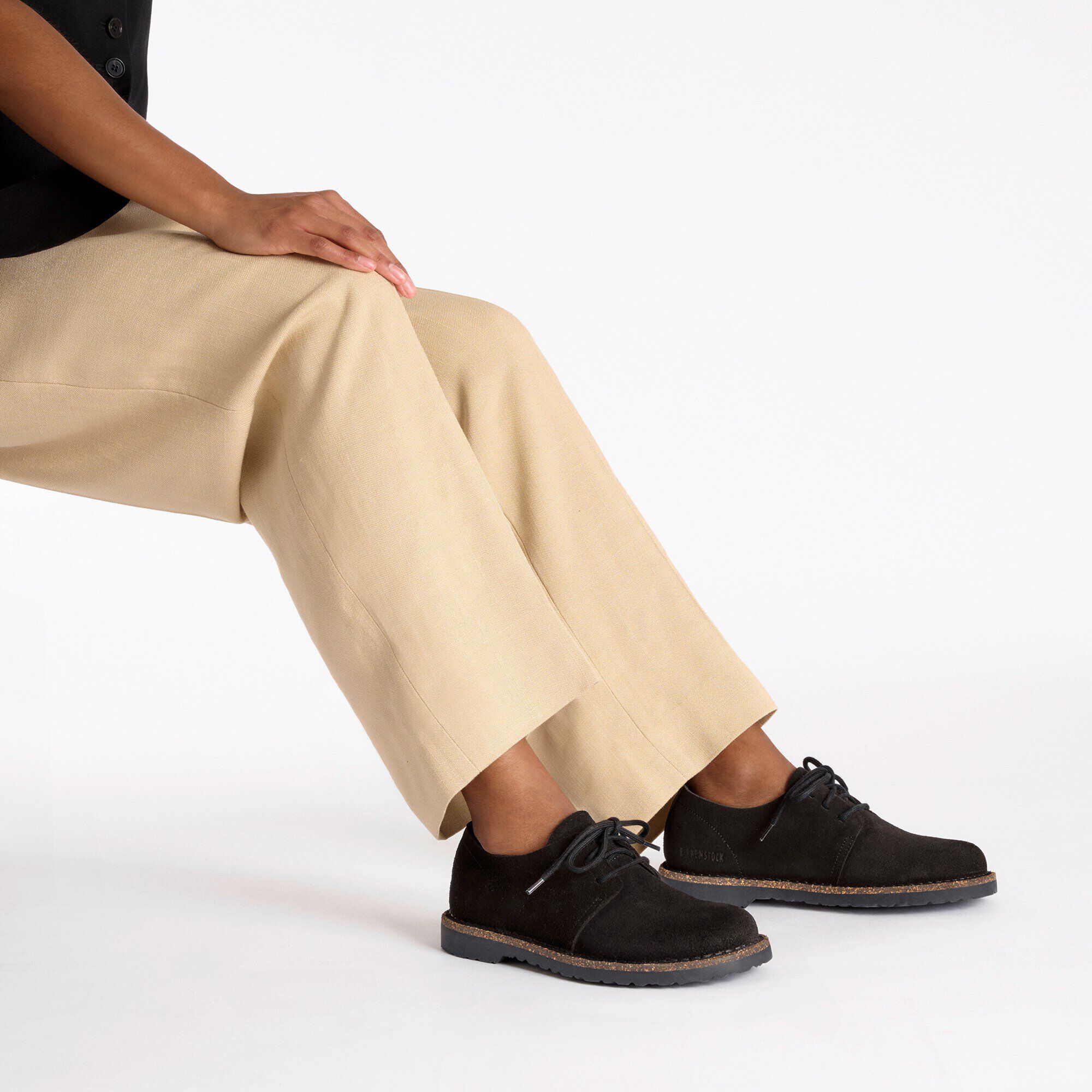 Uppsala Low in Pelle di Suede