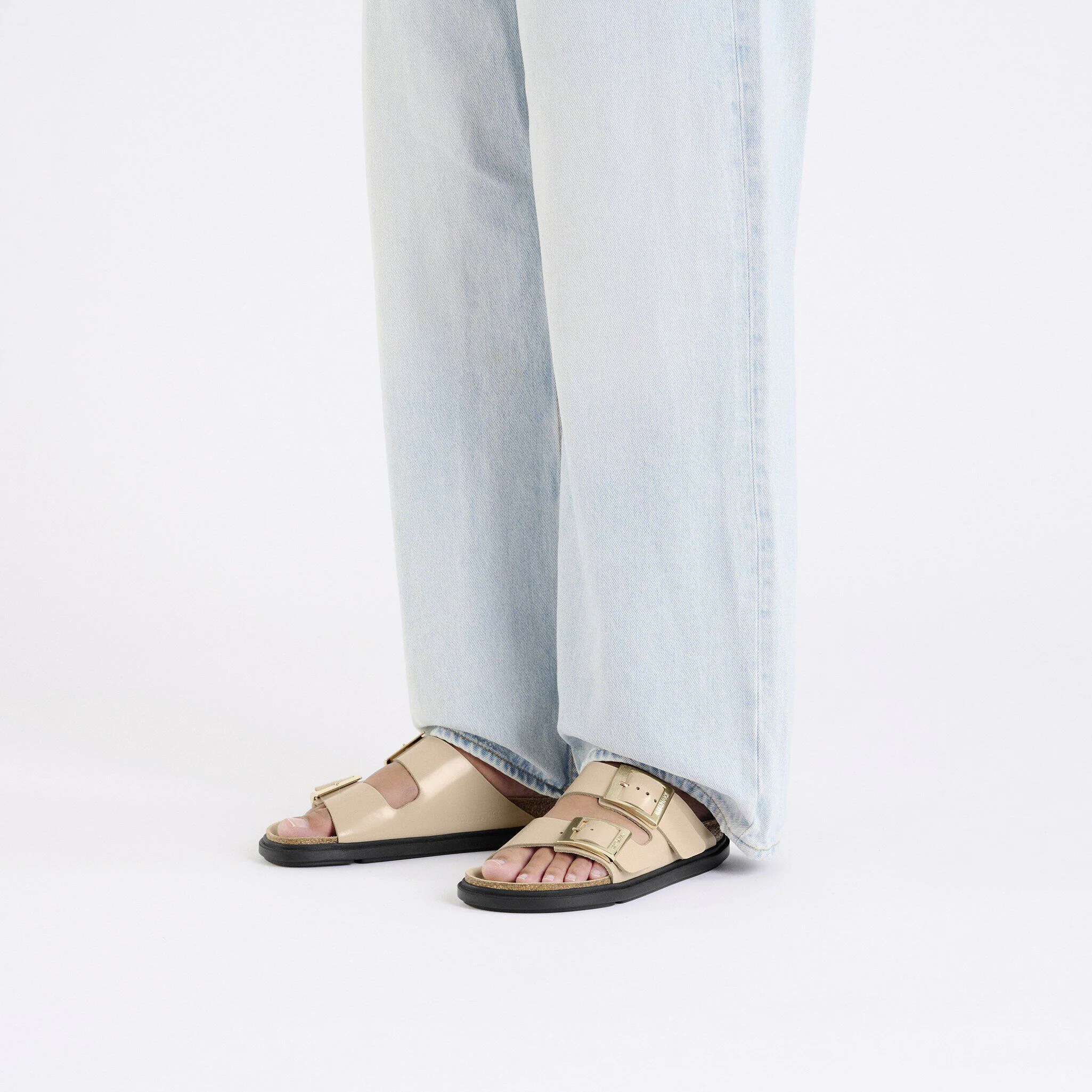 Arizona Droplet Buckle Pelle Naturale Lucida