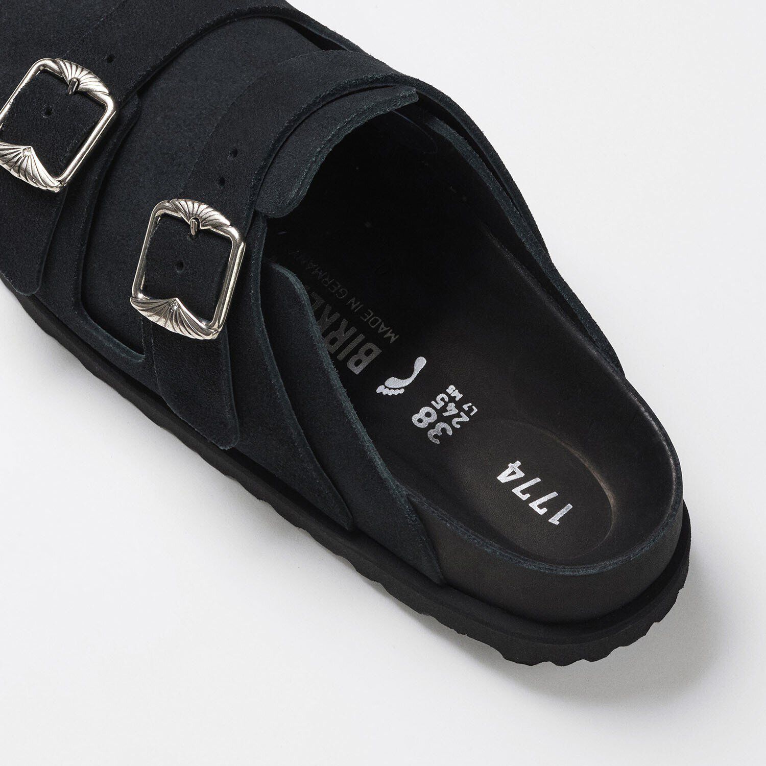 1774 222 West Pelle Suede